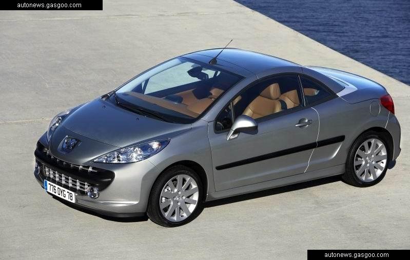 Peugeot 207 CC 28