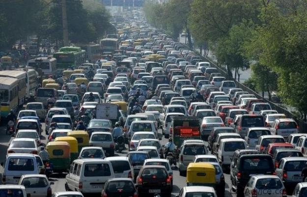 China auto sales on track to top US record of 17.4 mln units