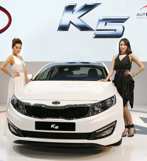 Hyundai, Kia show off new cars at China auto show