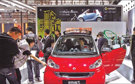 Passenger vehicle sales continue to rise