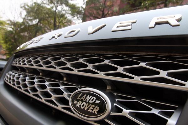 Land Rover sues Geely over copyright infringement