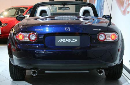 Mazda MX-5 Roadster Coupe to hit China market in March 2009