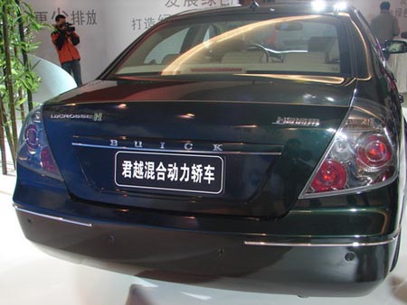 LaCROSSE eco-hybrid sells at a loss for future growth 
