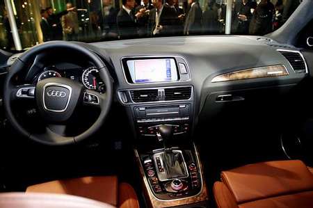 Audi debuts Q5 at Beijing Auto Show 