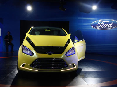 Ford Motor to bring leading techs to China in '10