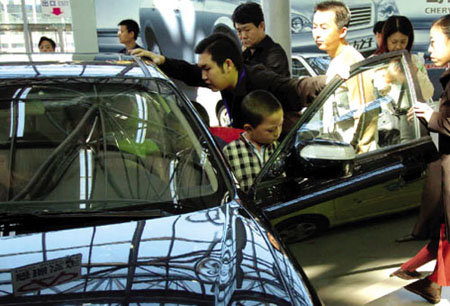 China's auto imports may drop 10% in 2009