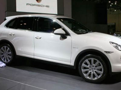 Porsche more than doubles June U.S. sales