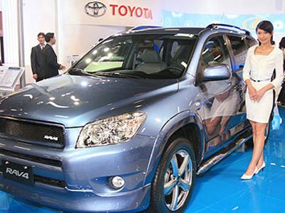 Toyota to show Highlander, RAV4 in Shanghai