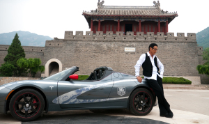 Tesla Roadster visits China's Great Wall