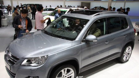 VW SUV Tiguan makes its China debut at Beijing auto show