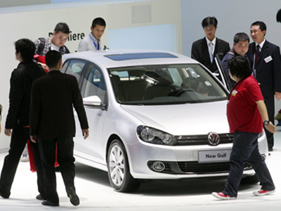 China '09 auto sales to hit 10 mln in mid-Oct