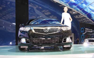 Dongfeng Honda debuts two models at SH show