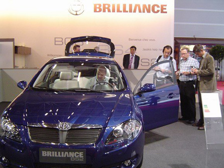 Brilliance vehicles shining at Paris motor show